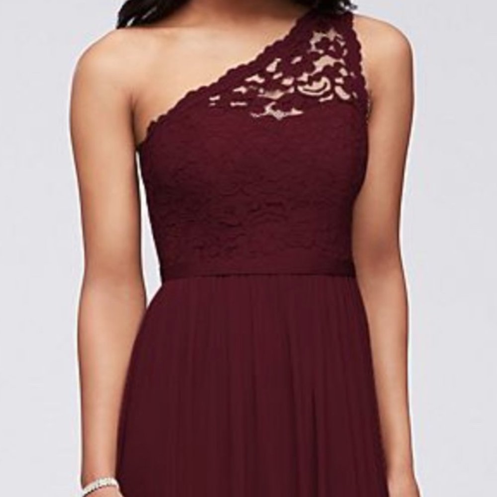 David's Bridal Wine Long One Shoulder Lace Bridesmaid Dress Size 6